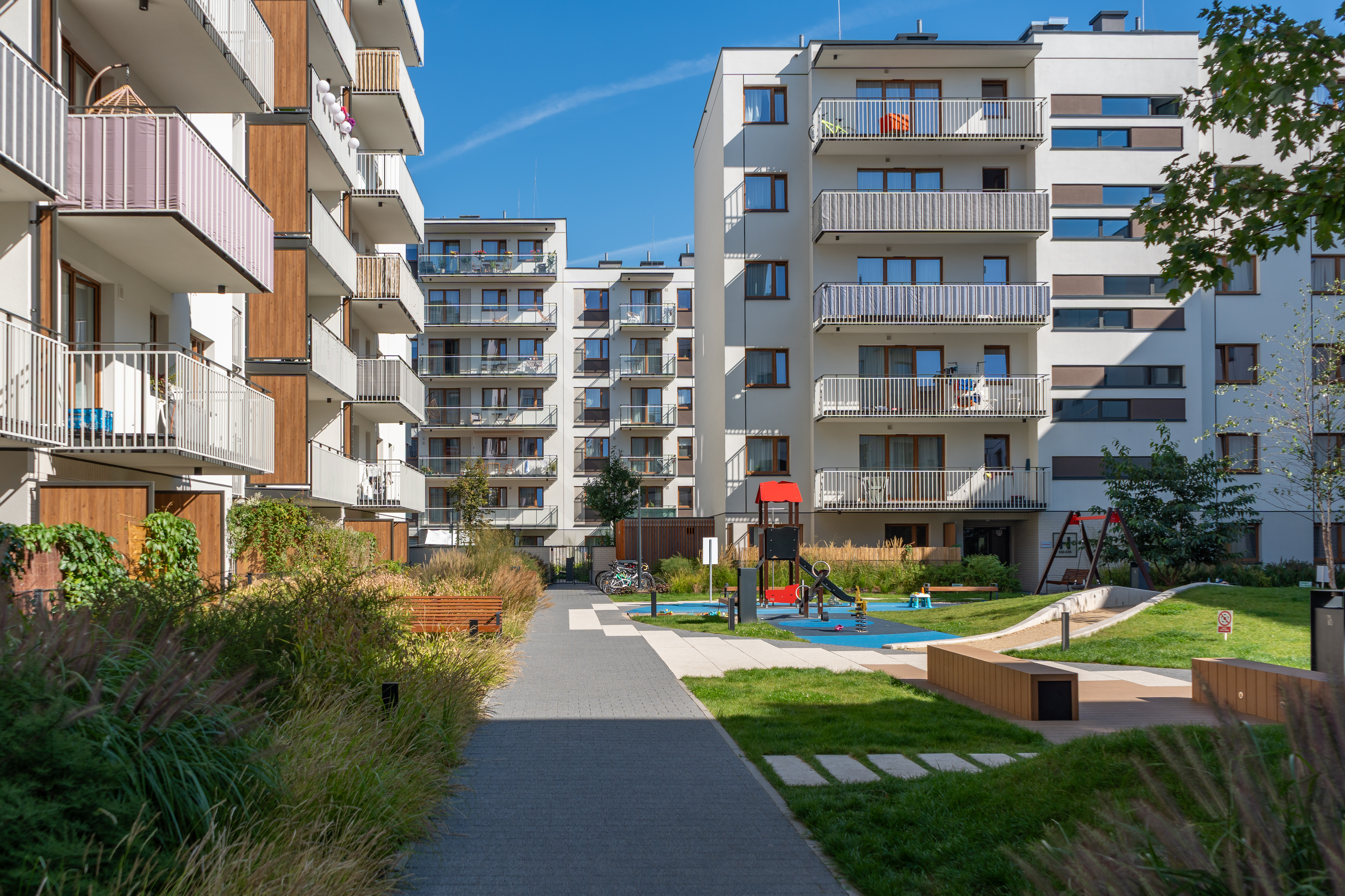 Review of market impacts of prohibiting strata managers